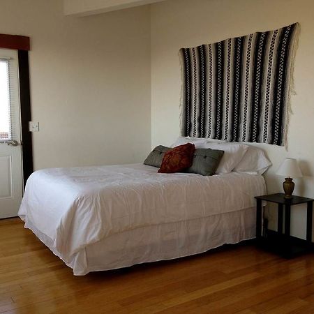 Skyline Condos Pinedale Luaran gambar